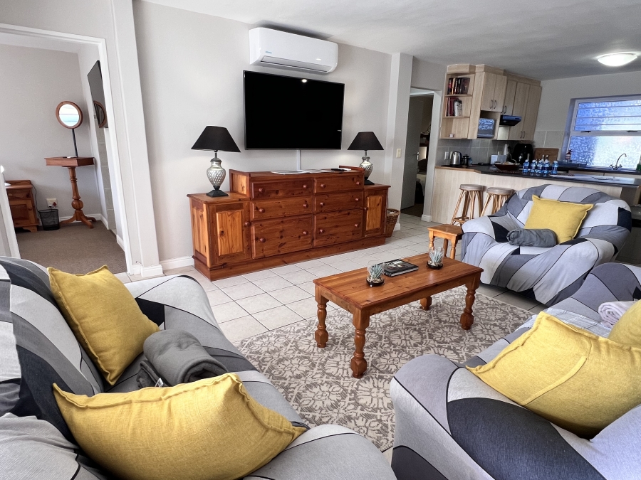 2 Bedroom Property for Sale in Marina Martinique Eastern Cape